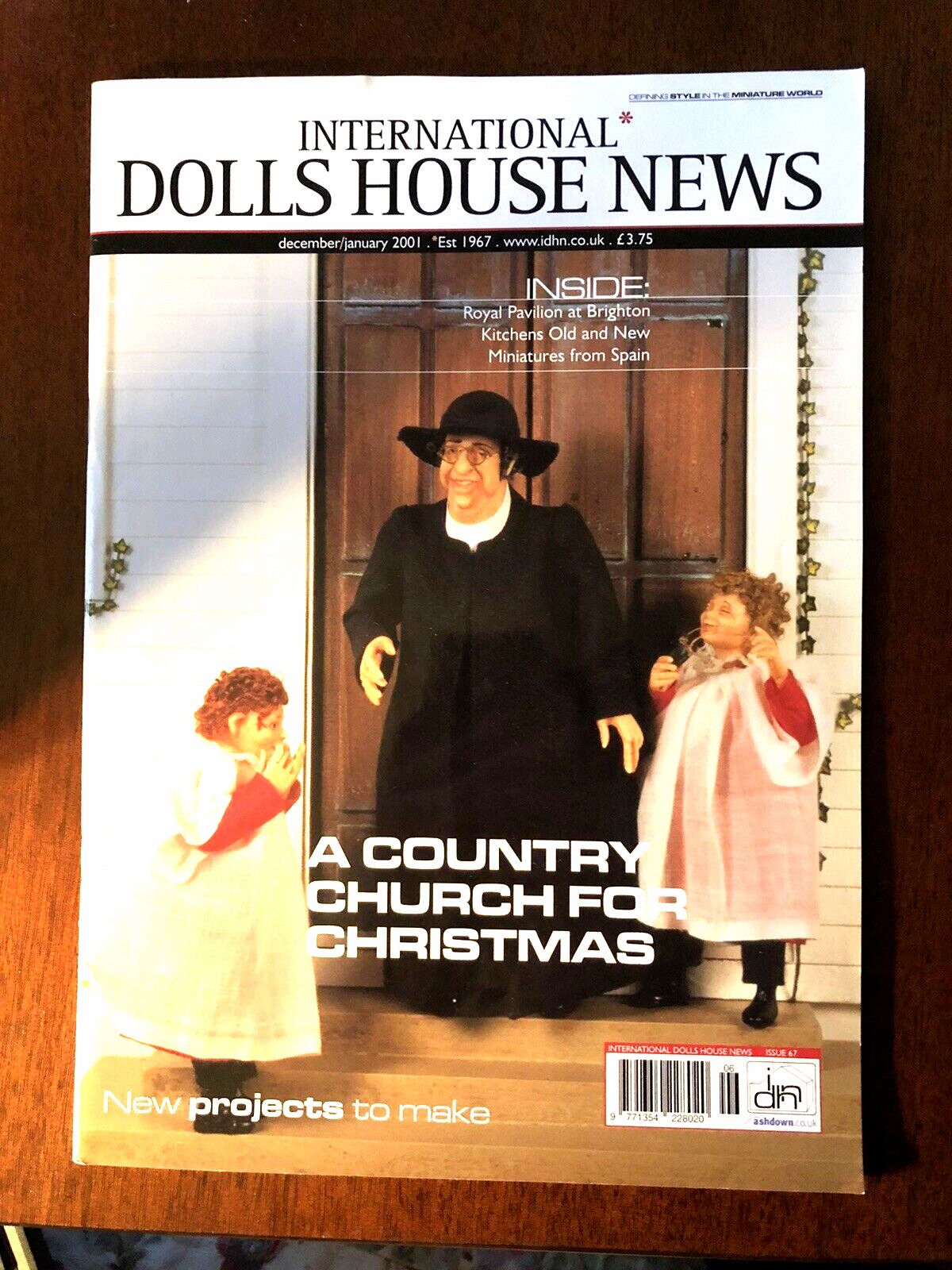 International Doll's House News
