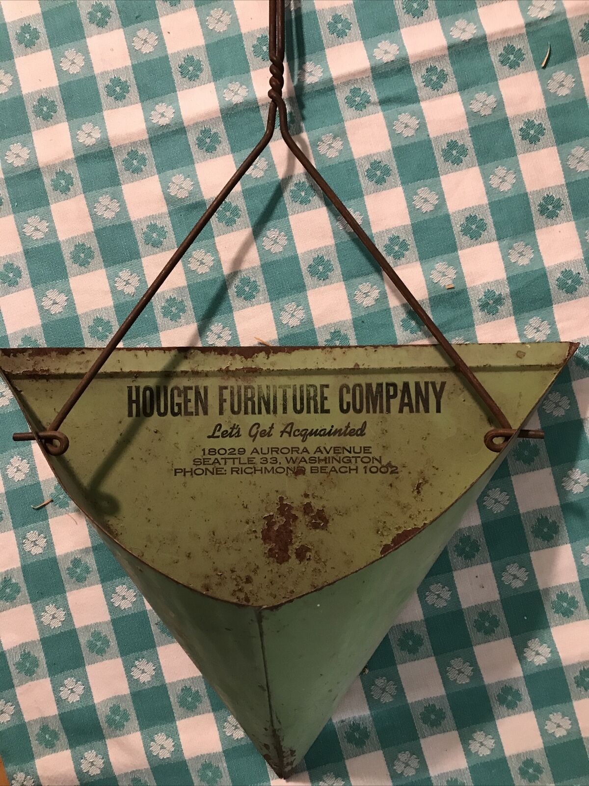 Vintage Hougen Furniture Company Seattle Aurora Avenue Advertising Dust Pan