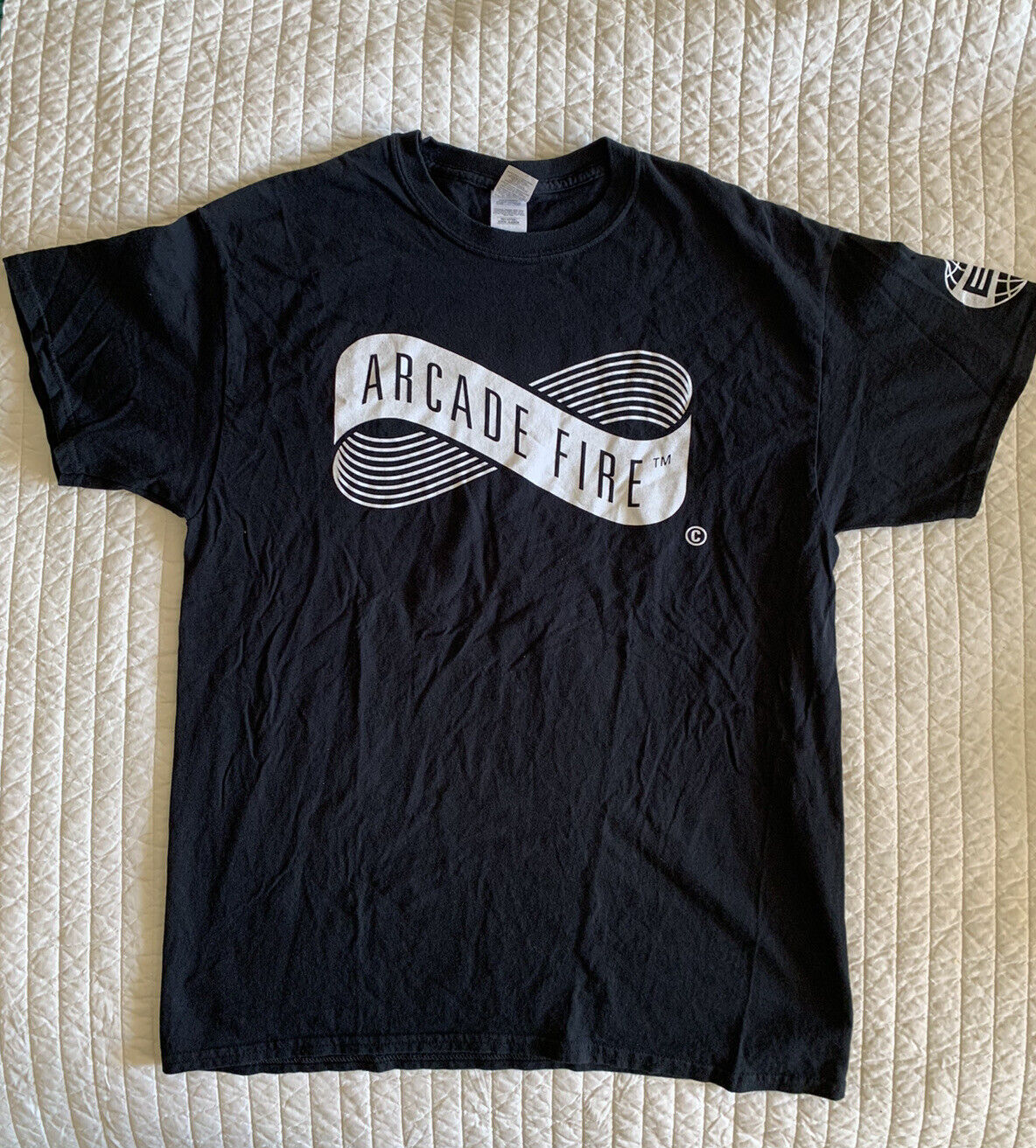 Arcade Fire Infinite Content 2017 Tour Band Shirt - Size: Large
